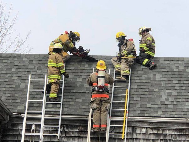 What Is The Maximum Personnel Load For A Fire Service Ladder?