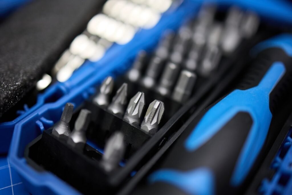 How to Find the Best Precision Screwdriver Set Supplier
